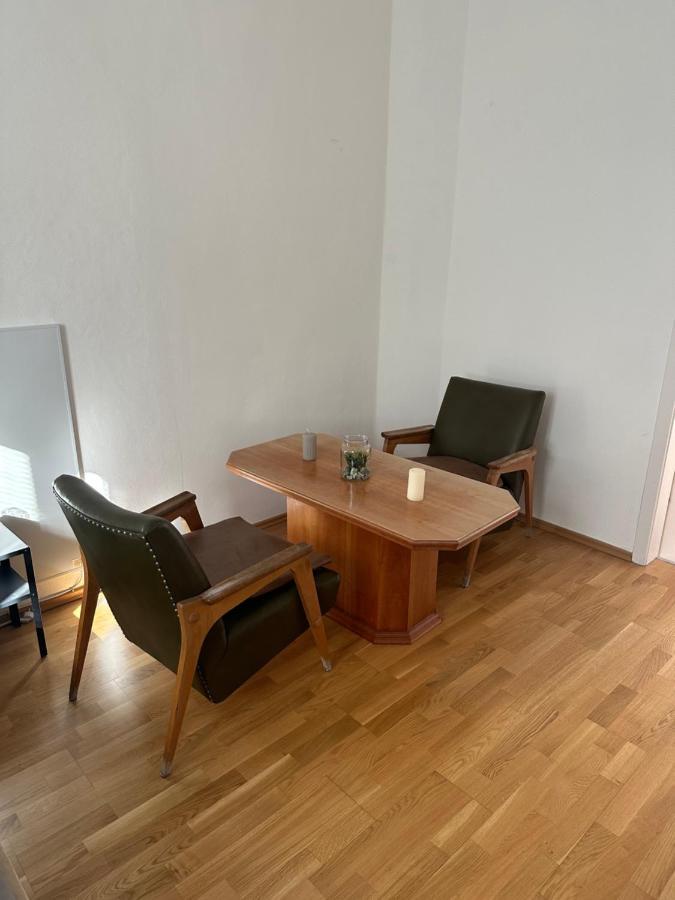 Central Plaza Mini Apartment 1 Bruck-Leitha Dış mekan fotoğraf