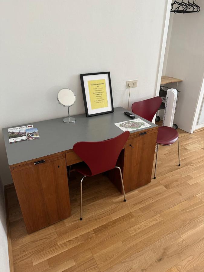 Central Plaza Mini Apartment 1 Bruck-Leitha Dış mekan fotoğraf